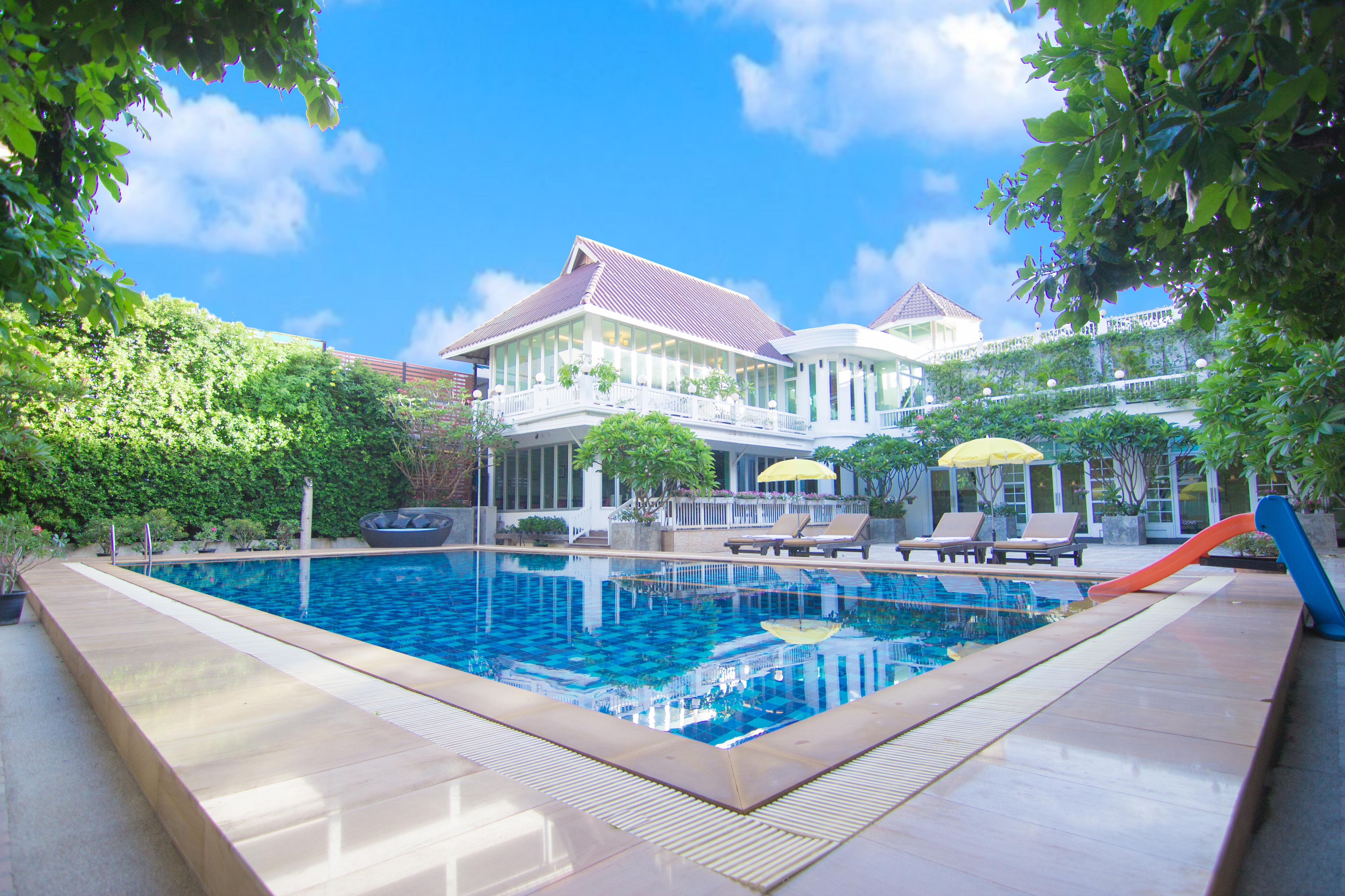 Paradise Hotel Udonthani Esterno foto